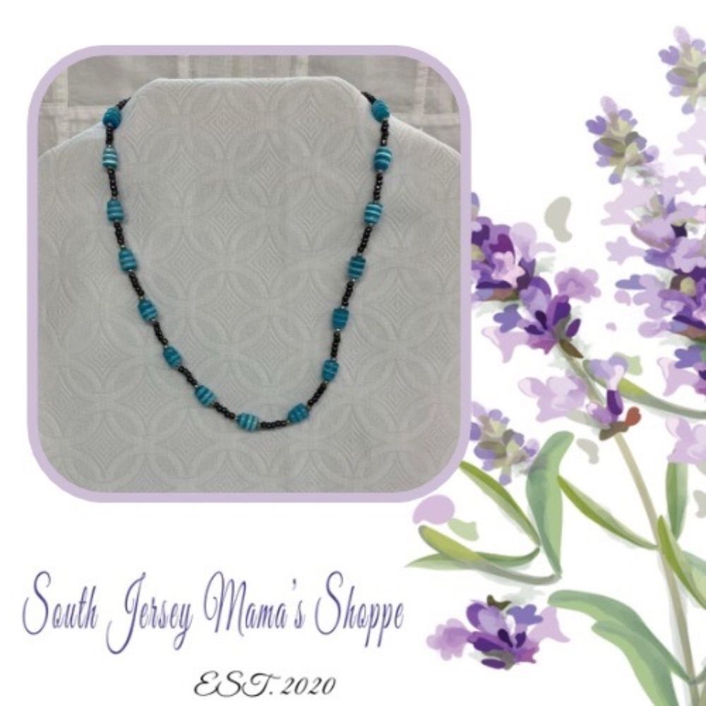 Vintage 1970s Shades of Blue Plastic And Glass Beads Necklace